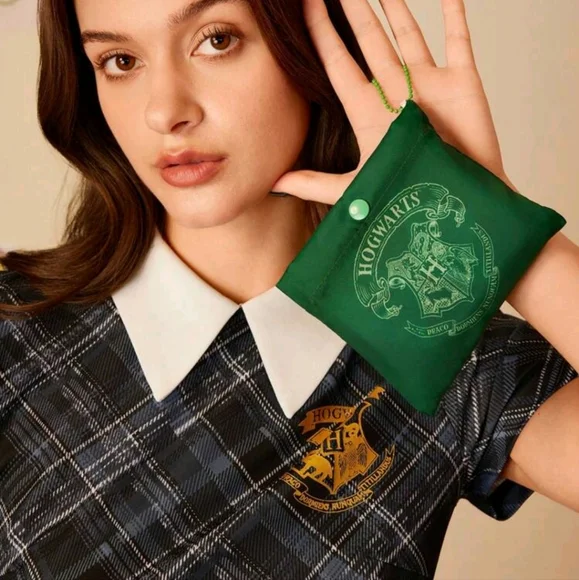 New Slytherin Harry Potter reusable/foldable bag - Picture 5 of 7